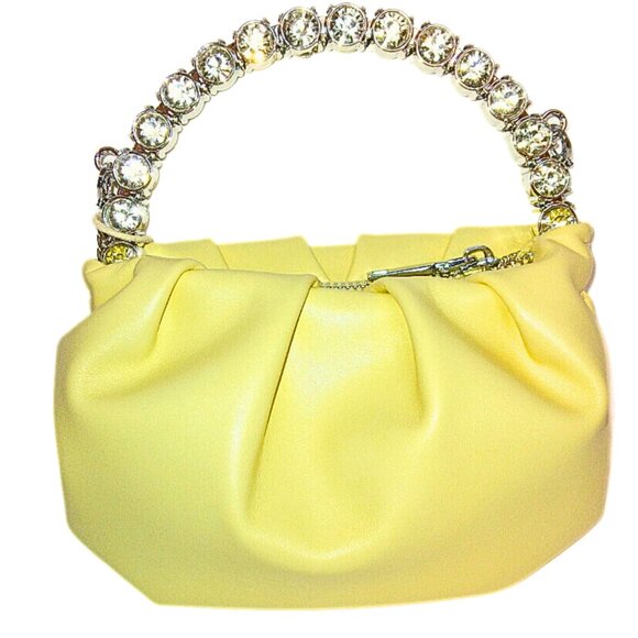 ROYAL GIRLZ CLOSET & BOUTIQUE HEELS AND HANDBAGS SALE! - Picture 5 of 13